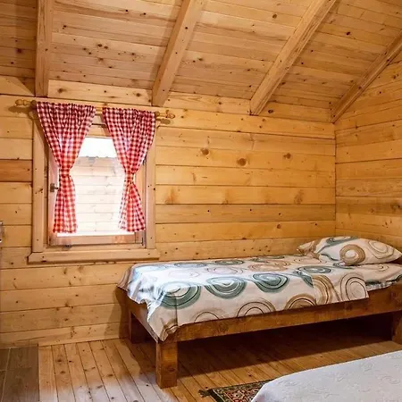 Burzan Hébergement de vacances *