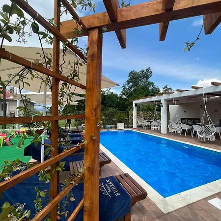 Burzan Holiday home *