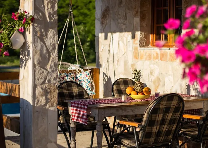 Burzan Будинок відпочинку Подгориця