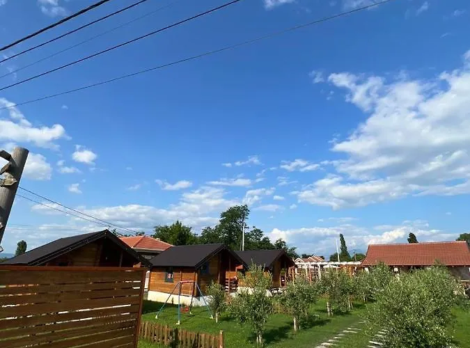 Будинок відпочинку Burzan Подгориця